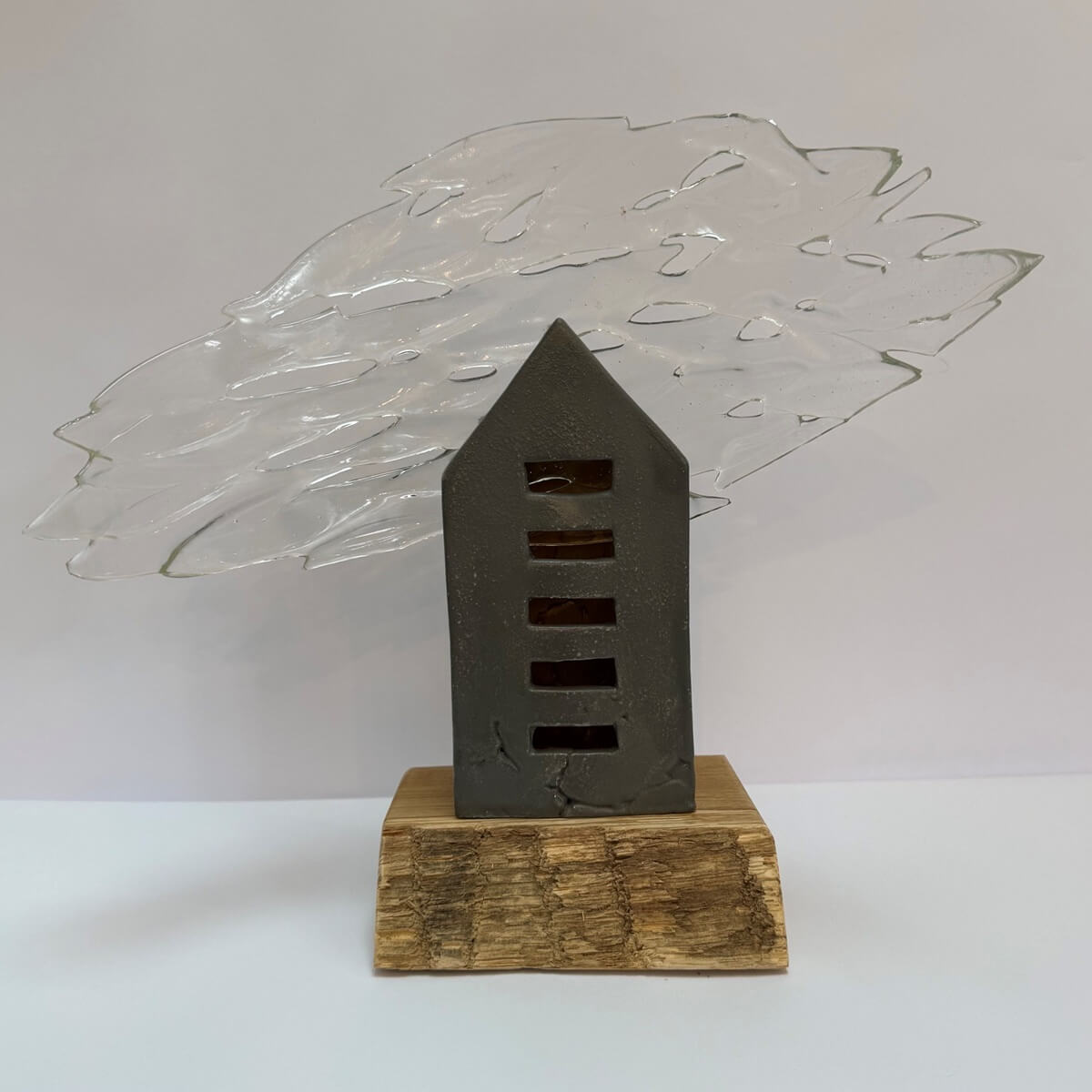 House of the spirits grey - Glasvaardig
